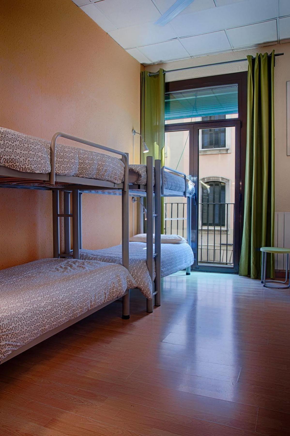 ברצלונה Itaca Hostel מראה חיצוני תמונה